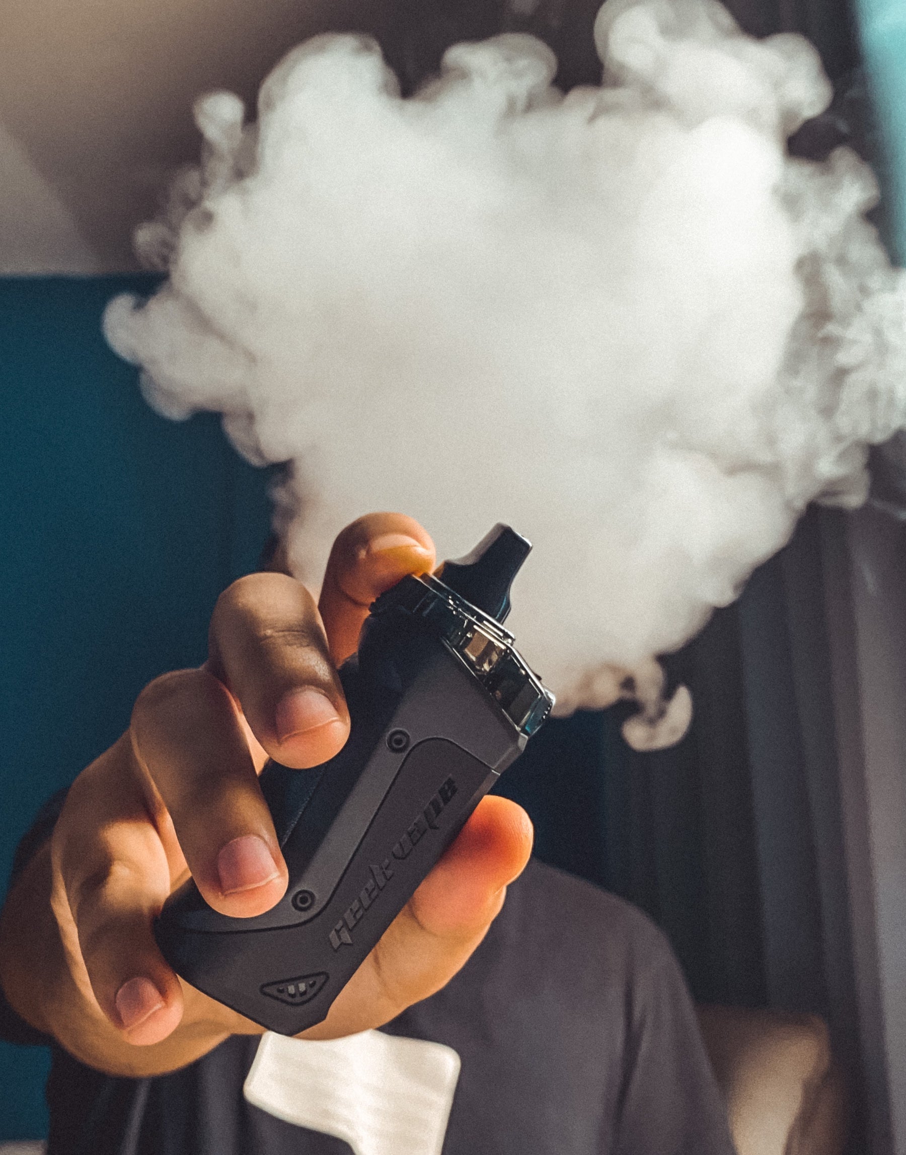 Vaping and Technology: Transforming the Vaping Experience